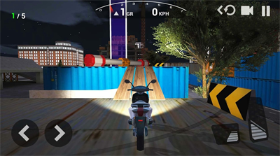 疯狂竞速摩托车破解版安装v6.3.95